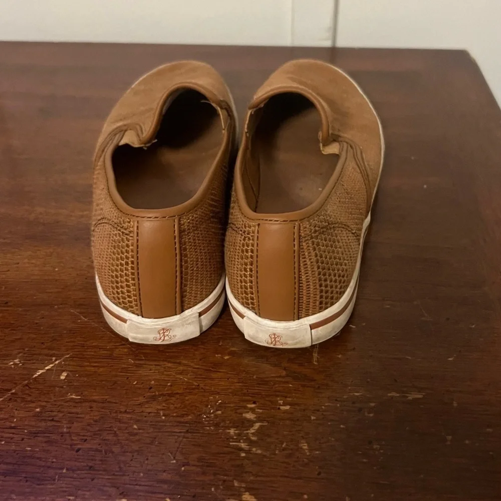 Lauren Ralph Lauren Brown Textured Slip-On Flats size 7.5